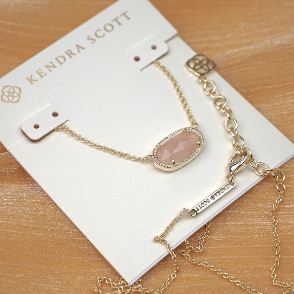 Kendra Scott Elisa Pendant Necklace in Rose Quartz + Dust Bag - Picture 3 of 4